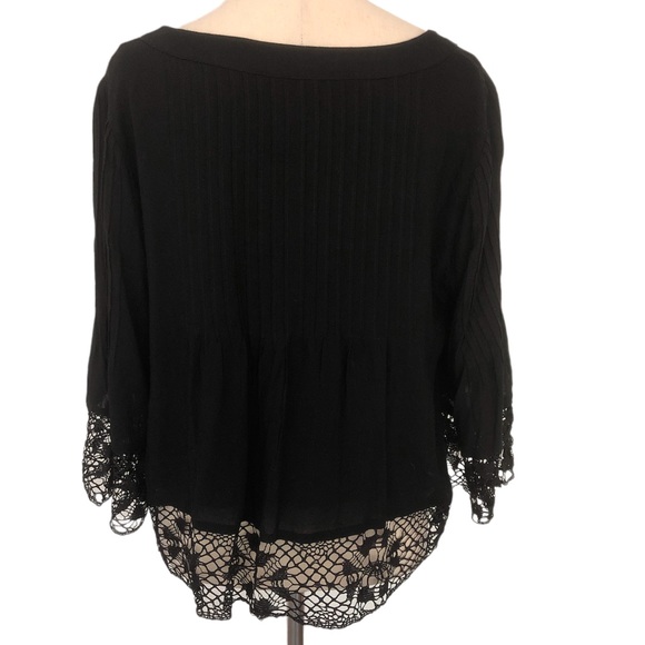Living Doll Sz M Black Viscose Top with Lace Trim Flowy pleating Boho - Picture 5 of 8